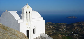 Églises et monastères à Serifos